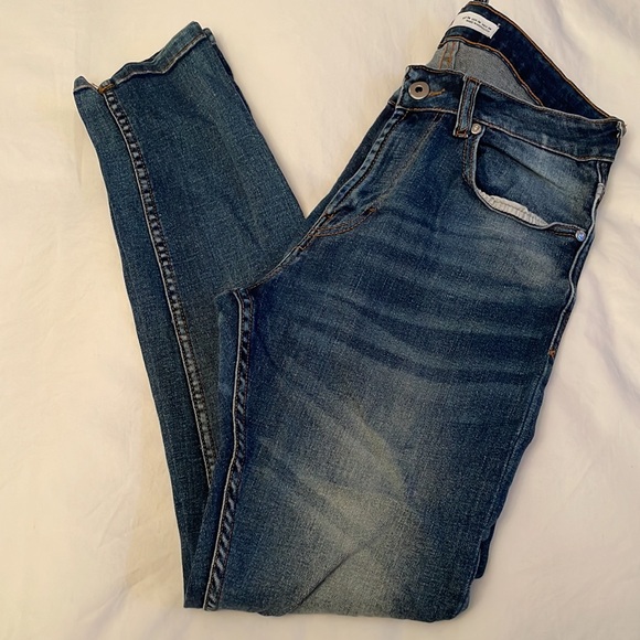 Zara Skinny Jeans - Picture 4 of 6